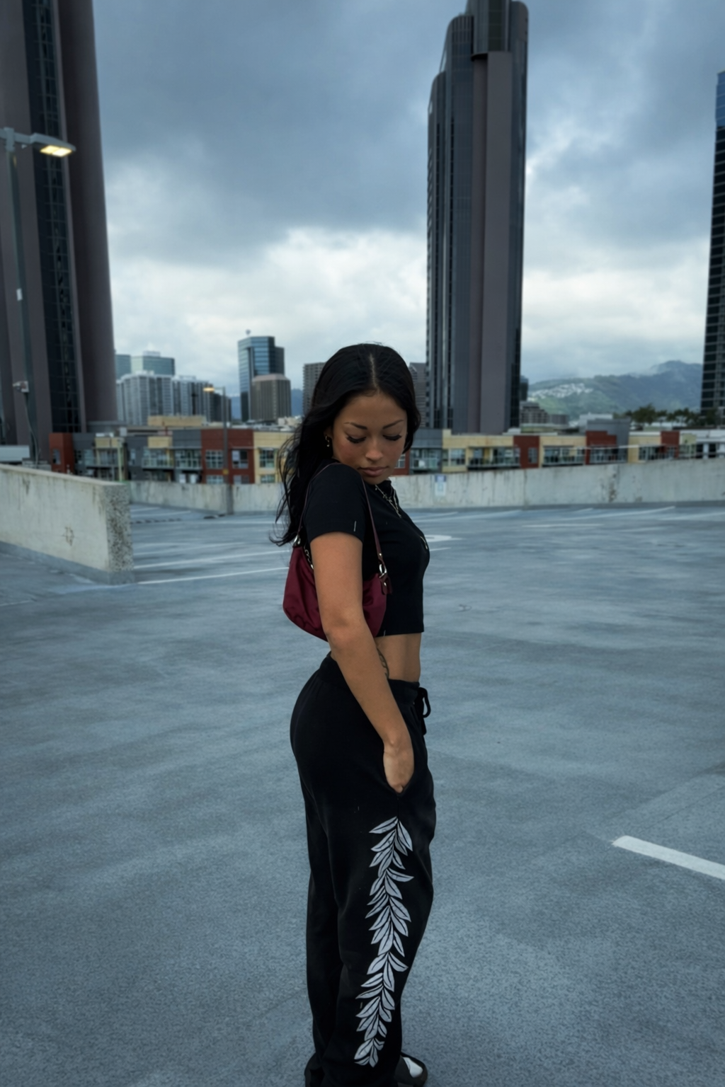 Maile Lei Acid Wash Sweat Pants